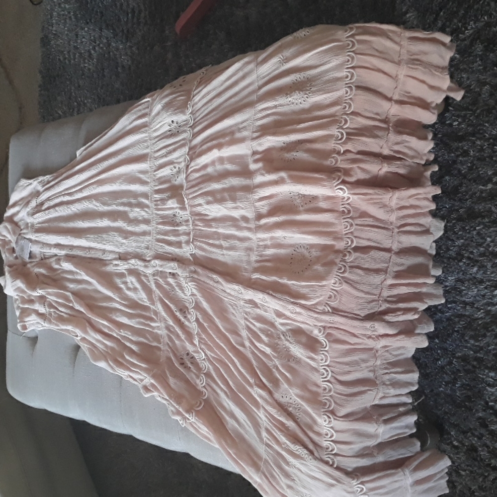 THIS DRESS HAS SOLD. No option to delete coming up. NWT Maxi Dress Free People